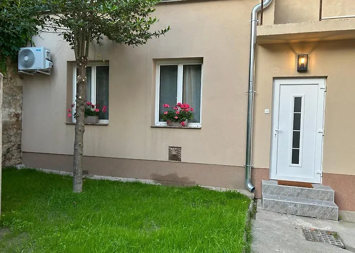 R59 Apartman With Free Parking